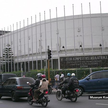 Bantal Guling Alun Alun Bandung Hotel Екстериор снимка