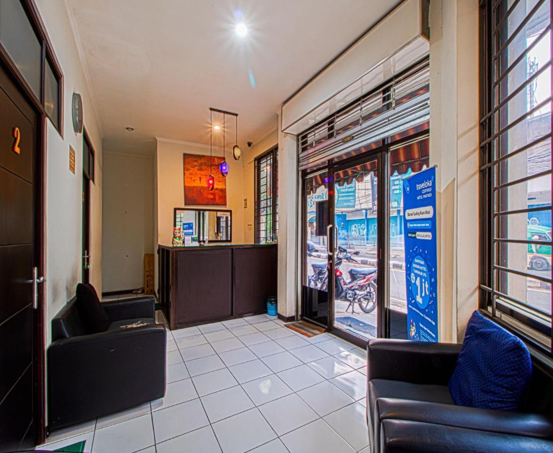 Bantal Guling Alun Alun Bandung Hotel Екстериор снимка