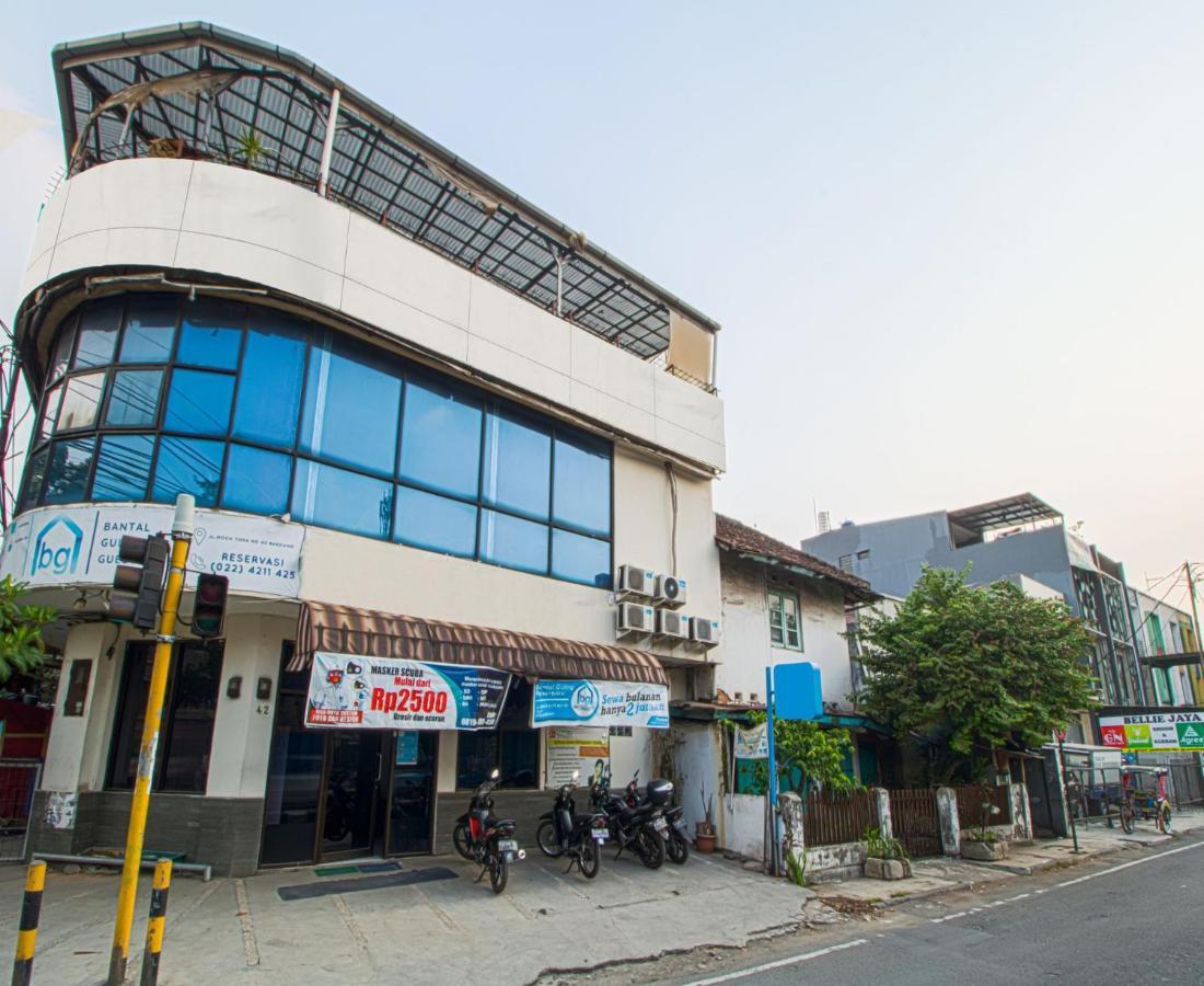 Bantal Guling Alun Alun Bandung Hotel Екстериор снимка