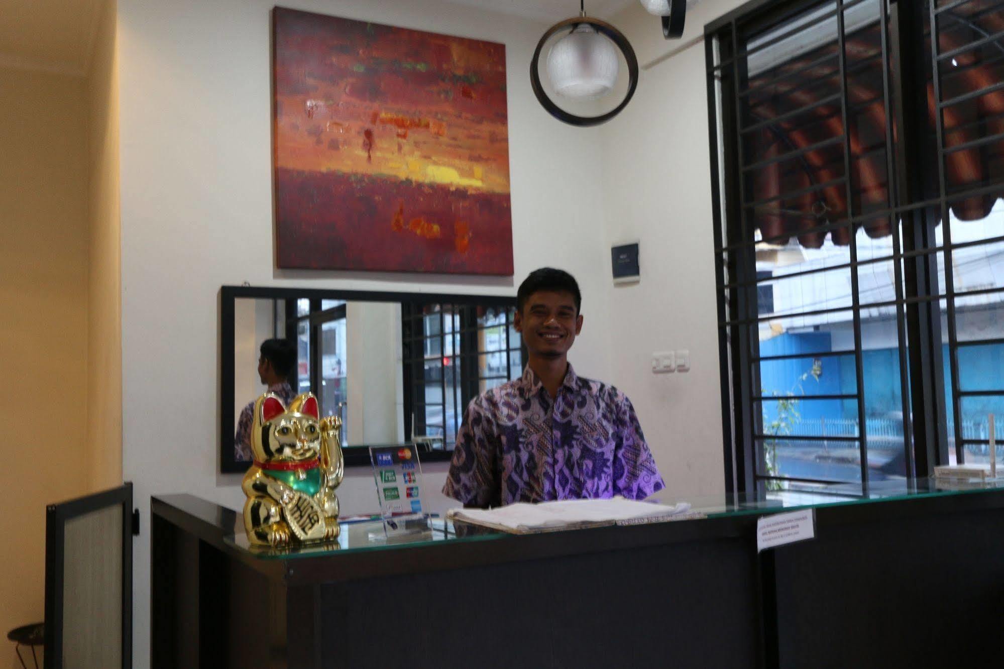 Bantal Guling Alun Alun Bandung Hotel Екстериор снимка