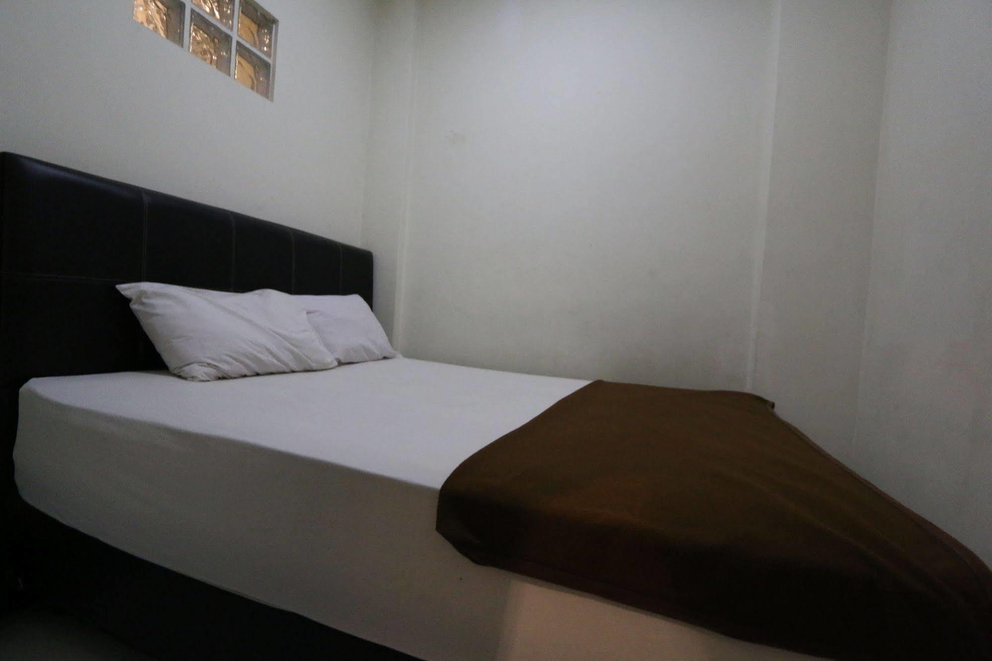 Bantal Guling Alun Alun Bandung Hotel Екстериор снимка